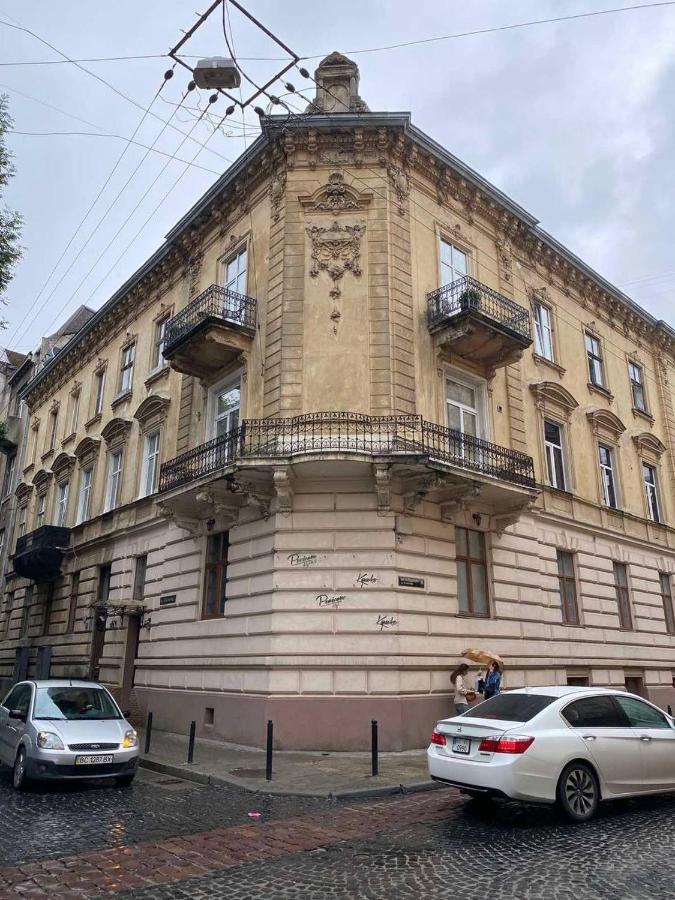 Lvapart 2 Вул Ковжуна 2 Кім Центр Не Далеко Від Ж Д Вокзалу Палацу Мистецтв Звітні Документи 利沃夫 外观 照片